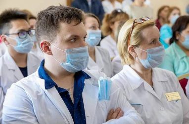 У вернувшихся из Москвы жителей Приморья обнаружили коронавирус