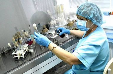 В Приморье коронавирусом заразились 2103 человека