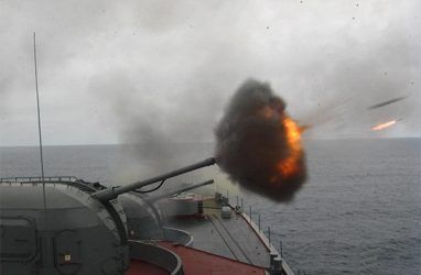 Ракетный крейсер Тихоокеанского флота провёл стрельбы у берегов Камчатки