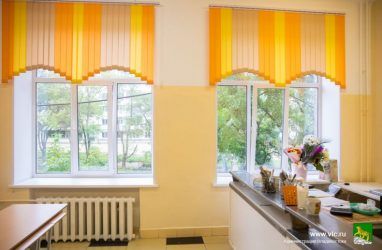 В десяти школах Владивостока заменили окна