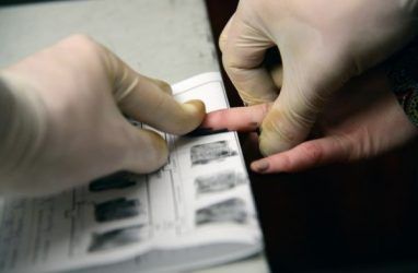 В Приморье 22-летнюю лжепочтальона нашли по отпечаткам пальцев