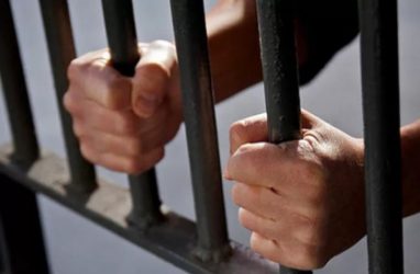 Убийство, кража и поджог: приморец получил 17 лет тюрьмы за страшные преступления