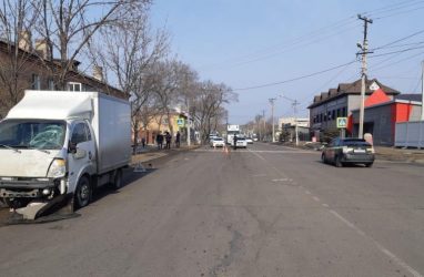 Молодой парень без прав на грузовике насмерть сбил женщину в Приморье