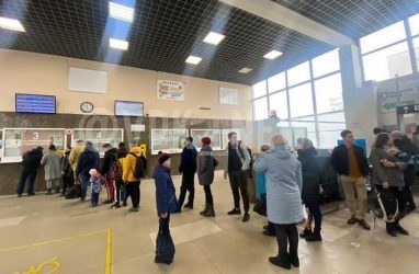 «Это Россия»: автовокзал Владивостока расстроил пассажиров