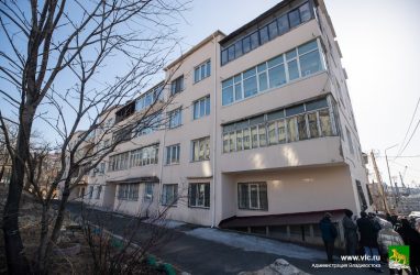 Во Владивостоке дома, которыми занималась «УК Фрунзенского района», отдали МУПВ «Центральный»
