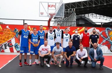 Баскетбольную площадку KFC-ARENA открыли во Владивостоке