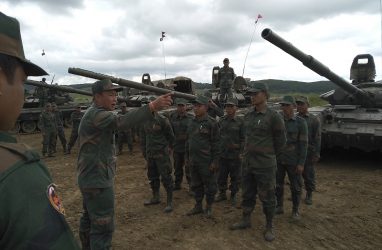 Выяснилось, чем занимаются лаосские танкисты в Приморье