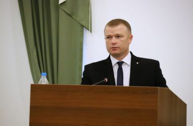 Бывший прокурор Южно-Сахалинска продолжит руководить Контрольно-счётной палатой Владивостока
