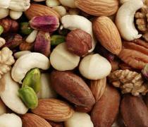В Приморье в 2021 году впервые импортировали орехи из Чили и Кении