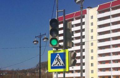 Автомобилистов Владивостока предупредили о новом светофоре