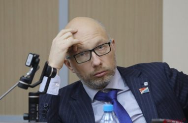 Скандал: в Приморье депутаты от КПРФ выступили против специальной военной операции