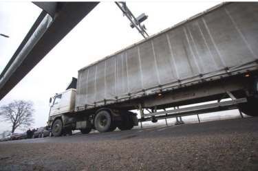 Росгранстрой не подтверждает информацию о скоплениях грузовиков в Приморье