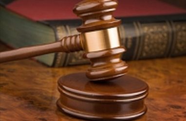 В почётную отставку ушли двое судей в Приморье