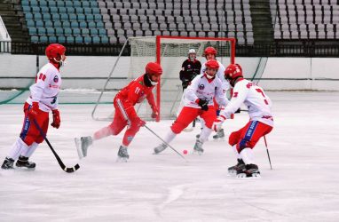 Приморский хоккейный клуб «Восток» начал сезон с двух поражений в Хабаровске