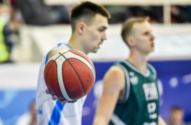 Действующие чемпионы России по баскетболу проиграли во Владивостоке
