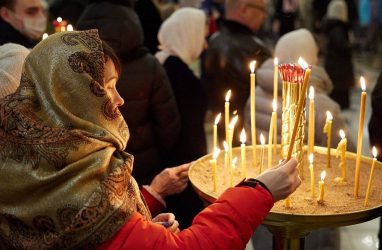 Фильм о святых предпринимателях покажут во Владивостоке в дни ВЭФ-2026