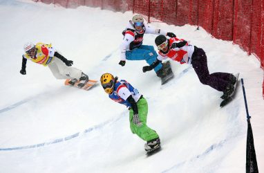 Кто из сноубордисток выиграл олимпийское золото?