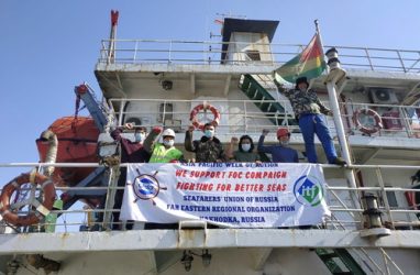 Зашедшие в Приморье иностранные моряки с удивлением узнали о своих трудовых правах