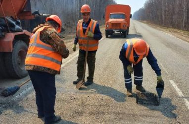 Приморью добавили ещё свыше миллиарда рублей на ремонт дорог