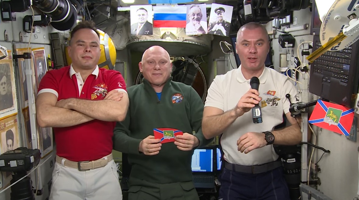 Космонавты МКС поздравили жителей Владивостока с проведением первого Всемирного дня русского самовара — видео