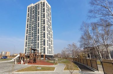В приморском Уссурийске сдали три новых 25-этажных дома на 678 квартир