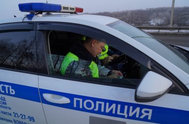 Автомойщик разбил чужую машину у «Супры» во Владивостоке