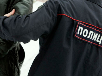 Во Владивостоке полицейские поймали иностранца с двумя килограммами героина