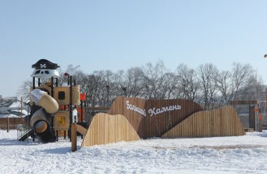 В городе президентского внимания в Приморье благоустраивают парк