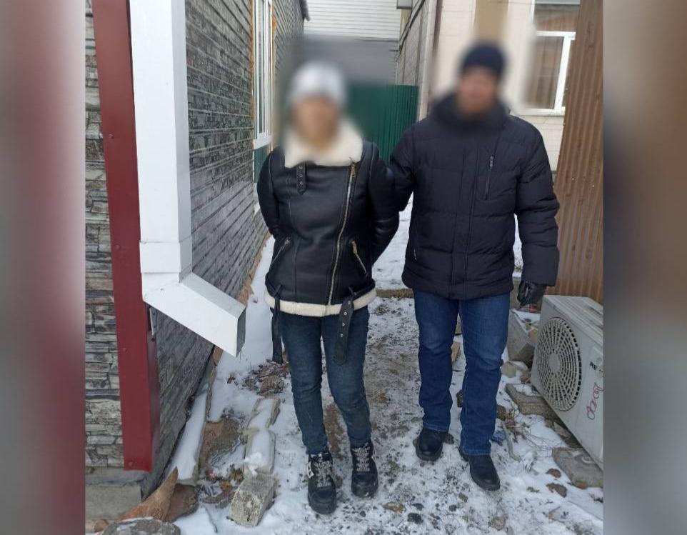 В Приморье задержанная закладчица пыталась выбросить героин в туалете в полиции