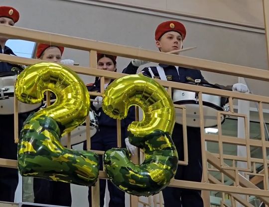 Яркий музыкальный флешмоб устроили кадеты в Приморье к 23 февраля (видео)
