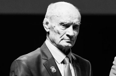 Владивосток 24 июня прощается с известным самбистом Анатолием Полукаровым