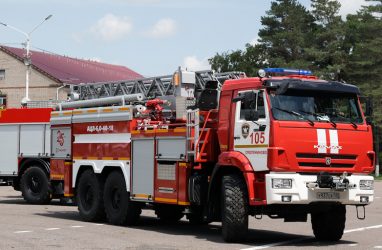 Пожарные «Уралы» и «КАМАЗ» поступили в пять округов Приморья