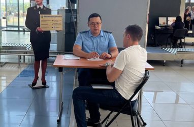 В прокуратуре отреагировали на коллапс в аэропорту Владивосток