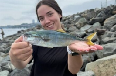 В Приморье девушка стала «звездой» рыбацкого Telegram-канала