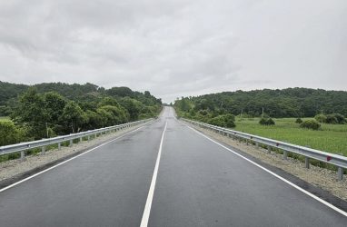 В Приморье участок дороги к границе с Китаем восстановили досрочно