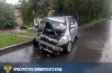 Пьяный приморец угнал машину с ребёнком и устроил тяжёлое ДТП