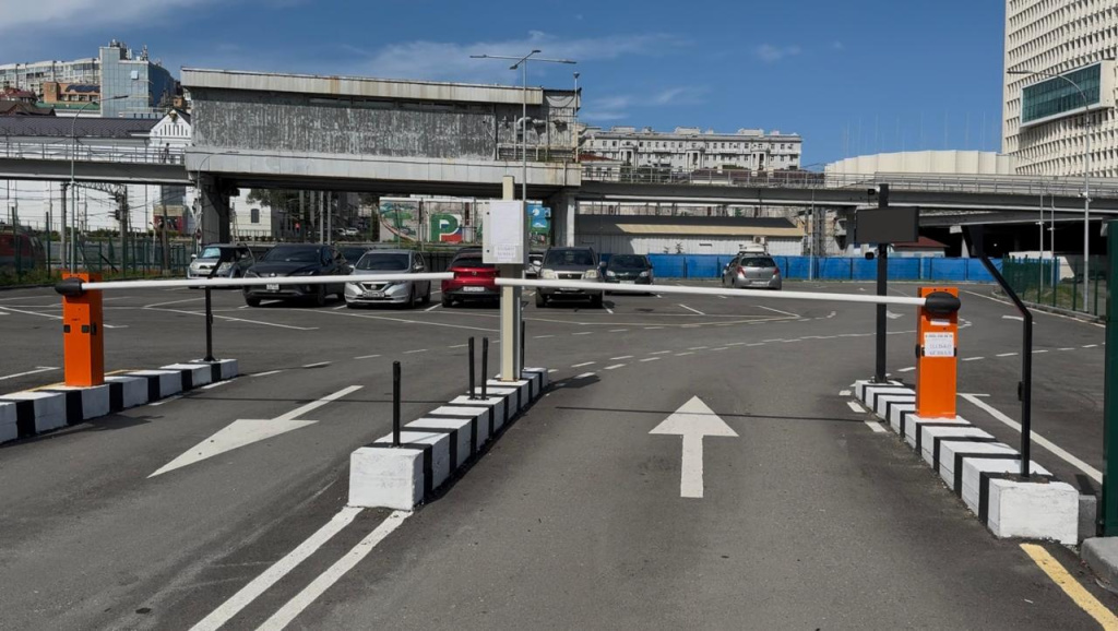 Платная парковка, парковка на Корабельной набережной