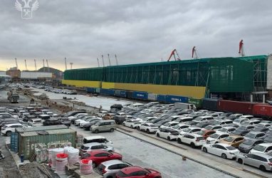 Информацию о запрете ввоза праворульных машин ещё раз опровергли