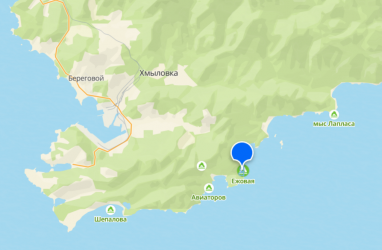 В популярной у туристов бухте Большая Ежовая началось строительство