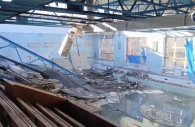 За обрушение потолка в бассейне школы во Владивостоке будут судить её директора