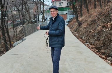 Новые смотровые площадки открыли у Нагорного парка во Владивостоке