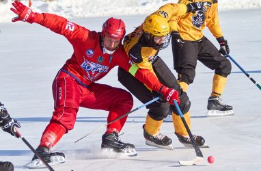 Хоккеисты «Востока» дважды уступили «СКА-Нефтянику-2»