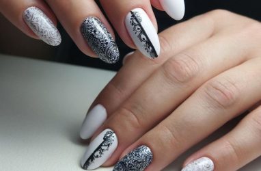 В Приморье алиментщицу поймали на маникюре