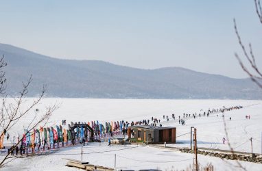 Бушков и Рубцова выиграли Владивостокский ледовый полумарафон-2026