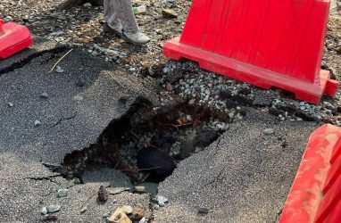 Во Владивостоке 24 февраля произошёл порыв теплосети на Адмирала Юмашева