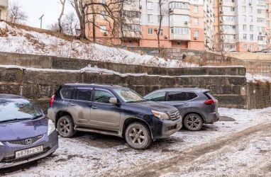 На Океанском проспекте во Владивостоке отремонтируют подпорную стену