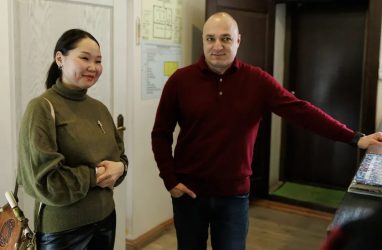 Потомок Арсеньева впервые посетил его Дом-музей во Владивостоке