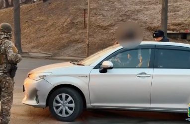 Очередной рейд по нелегальным таксистам провели во Владивостоке