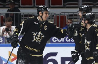 &laquo;Адмирал&raquo; крупно победил &laquo;Нефтехимик&raquo;, но потерял шансы на плей-офф