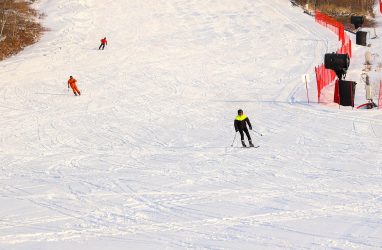 Горнолыжный сезон в приморском Арсеньеве продлился до марта